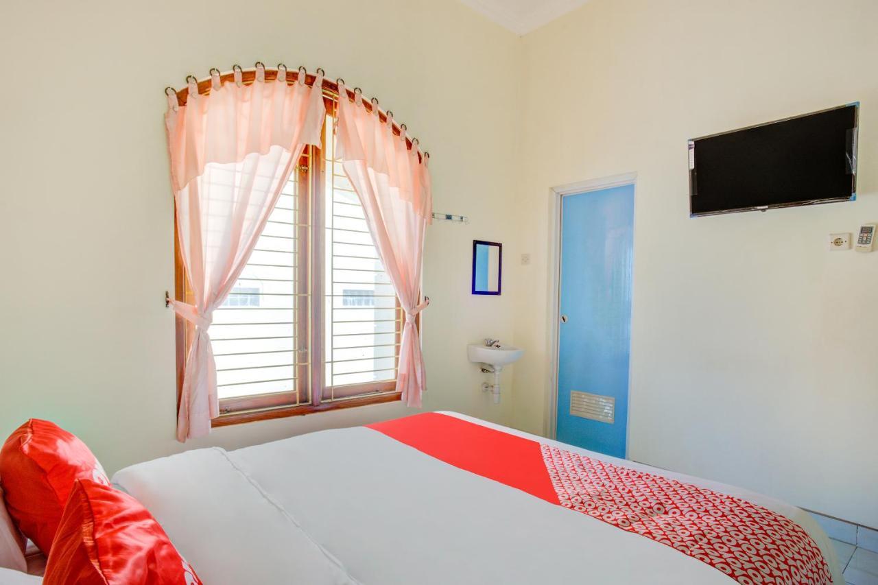 OYO 3144 Ndalem Amandari Kejayan Exterior foto